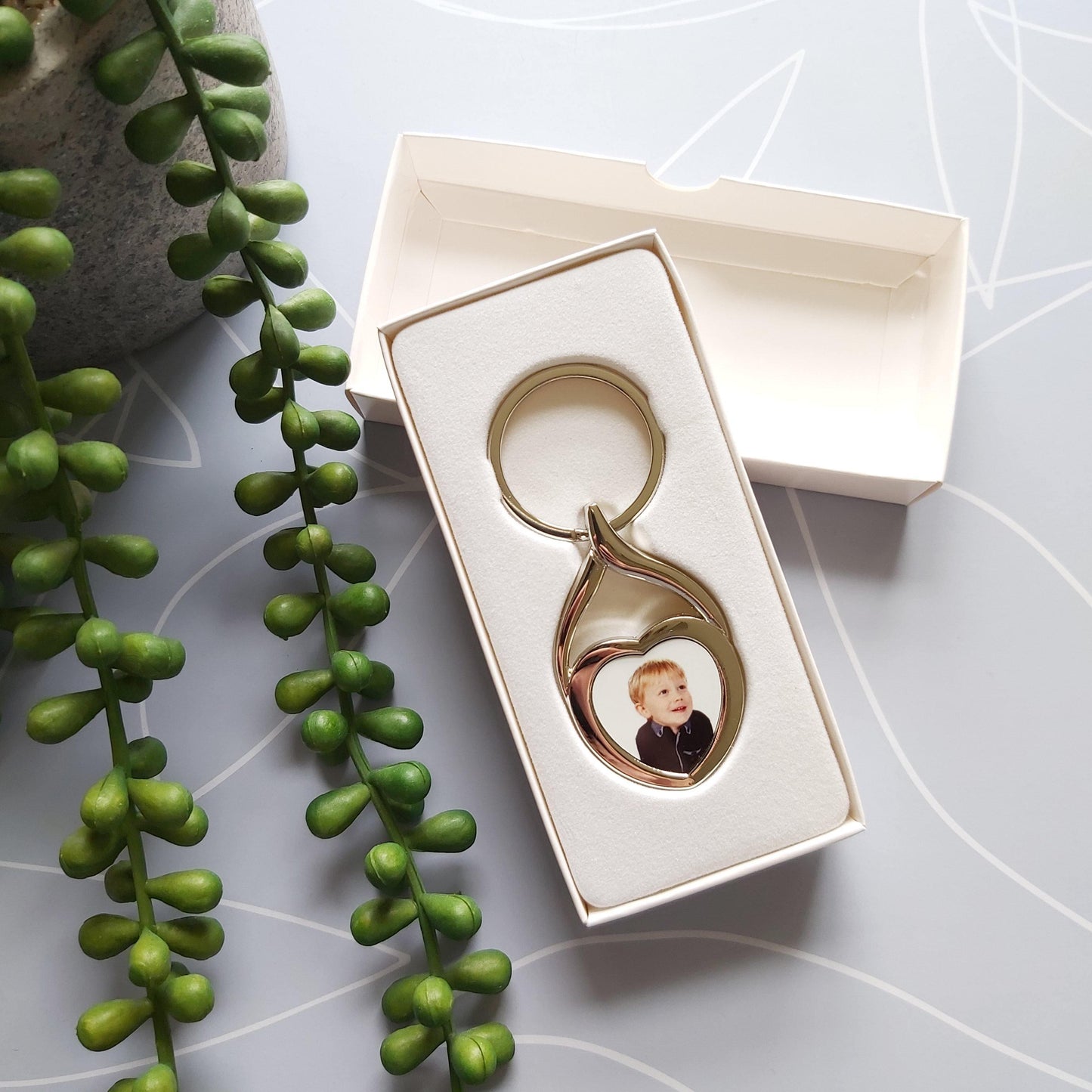 Personalised Heart Metal Photo keying - Sew Tilley