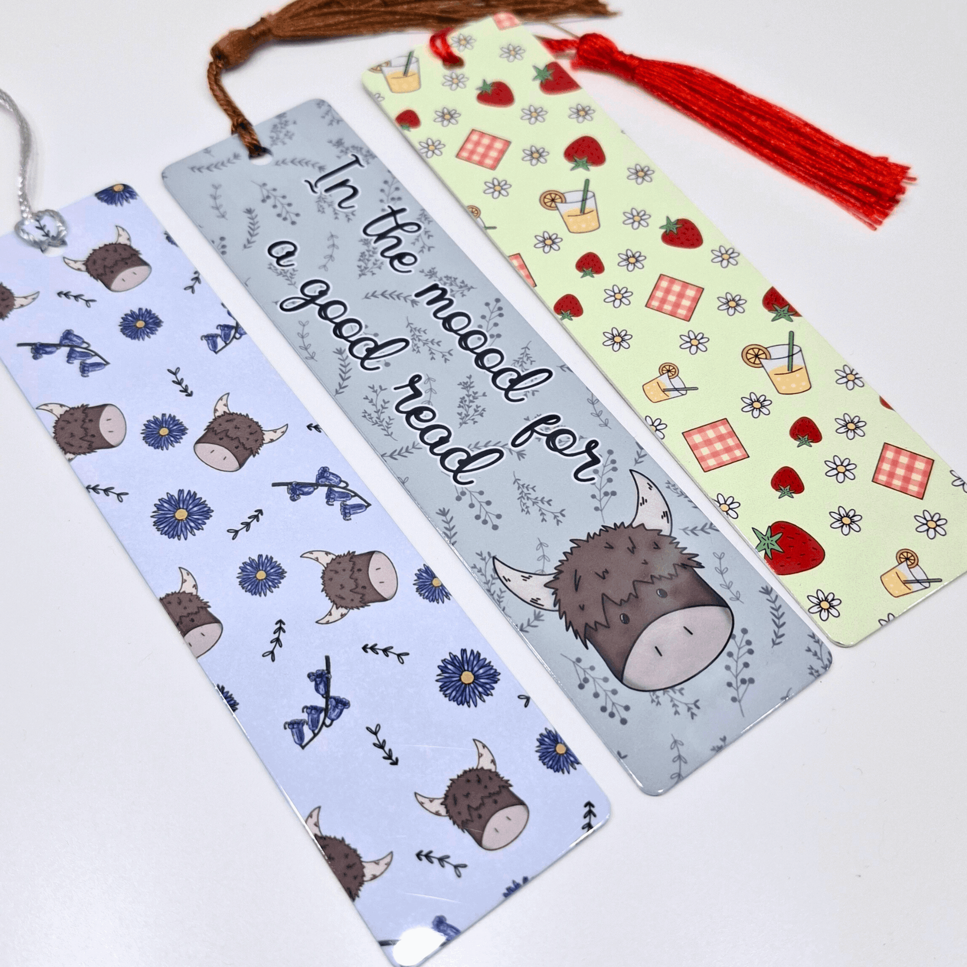 Mini Highland Cow Bookmark – Cornflower & Cows Design – Personalised Metal Bookmark