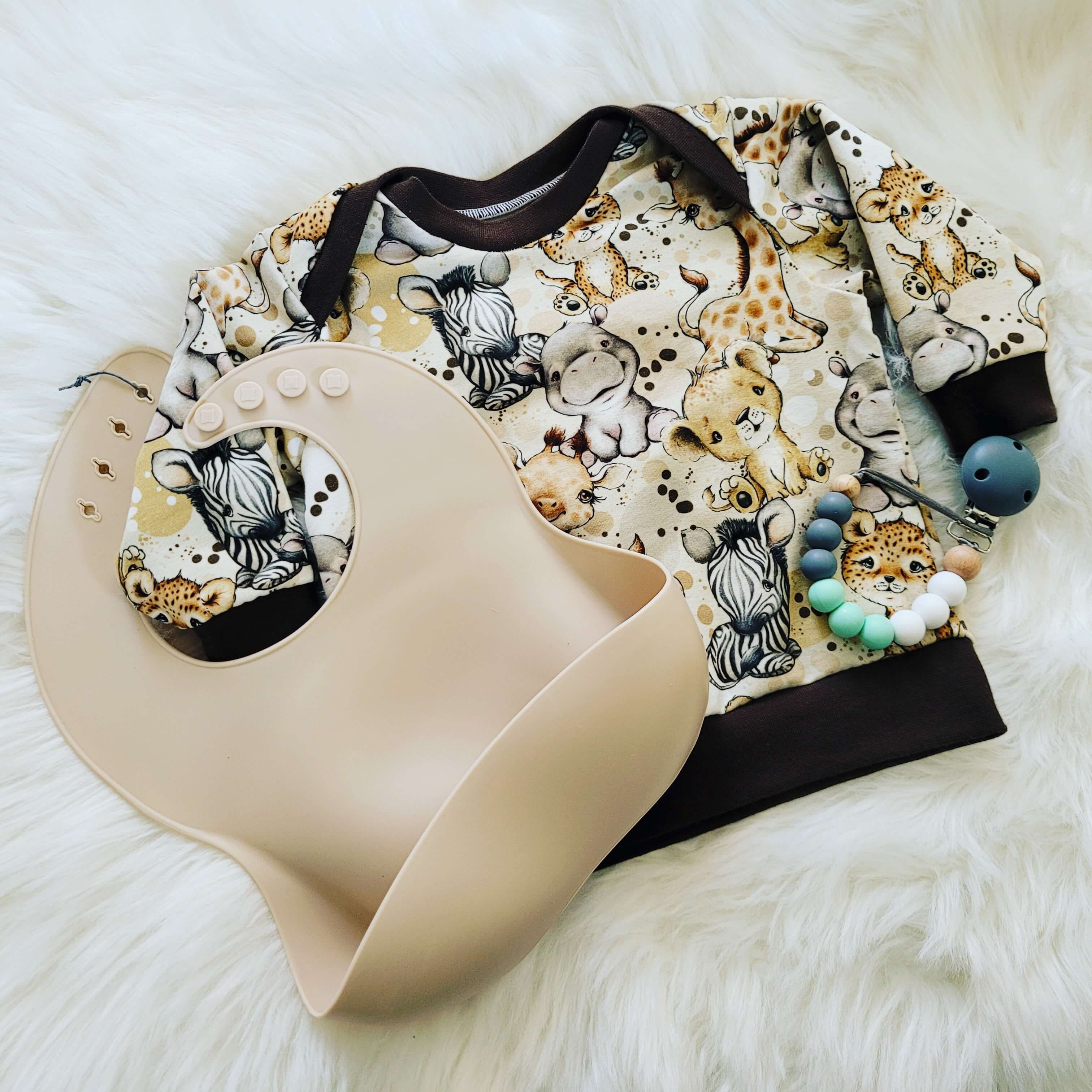 Moose and Goose Gifts - Handmade sweatshirt top - baby gift - New baby gift 